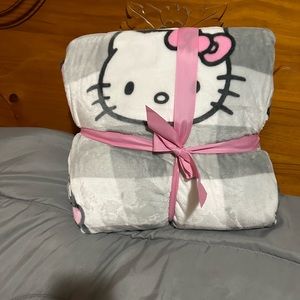Brand new hello kitty plush blanket, couverture en peluche, full / queen